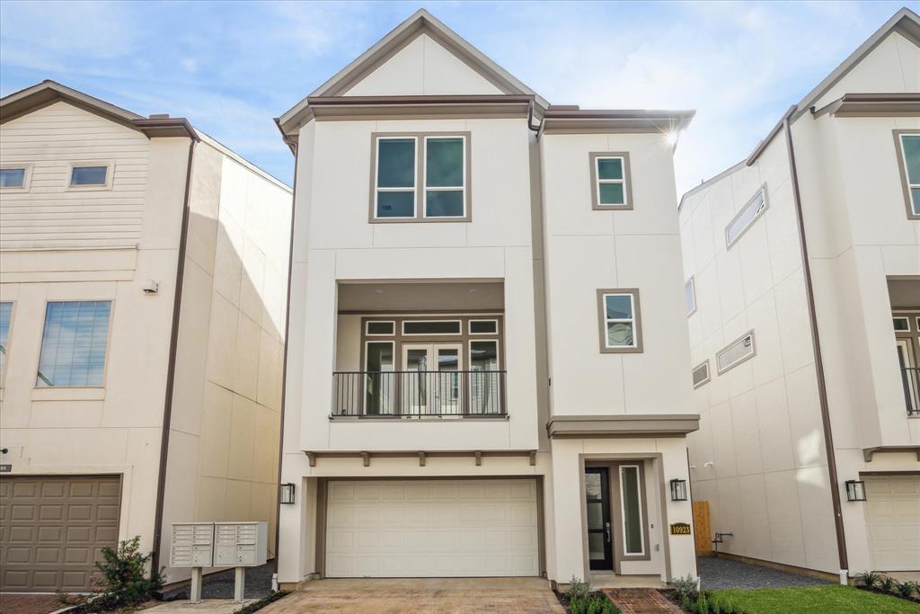 10923 Brookeshire Chase Lane