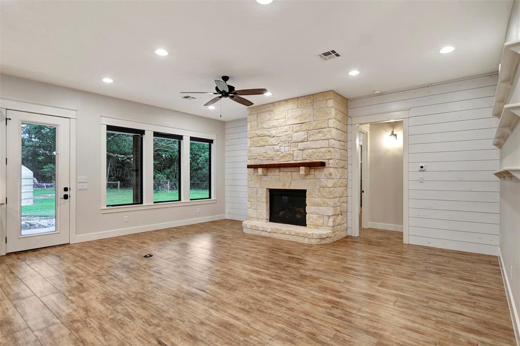 23616 Brazos Estates Road, Hempstead, Texas image 11