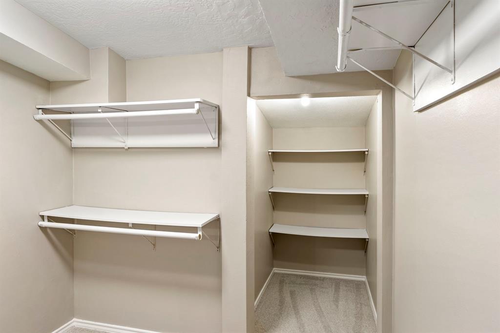 306 N Chestnut Street, Tomball, Texas image 21
