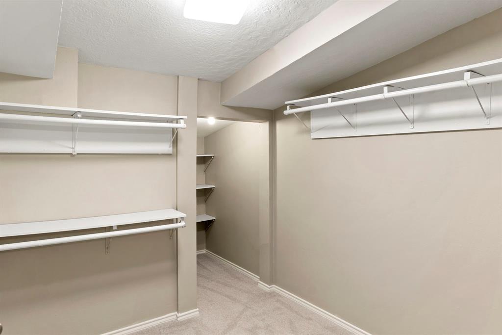 306 N Chestnut Street, Tomball, Texas image 20