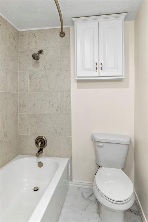 306 N Chestnut Street, Tomball, Texas image 16