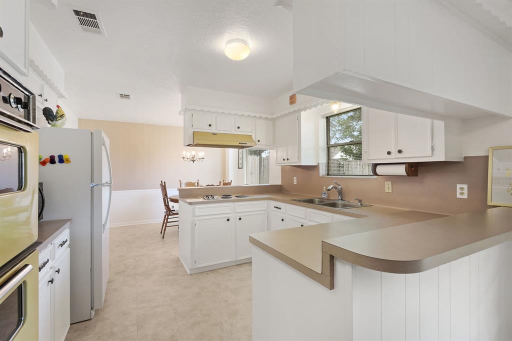 3009 Stacy Lane