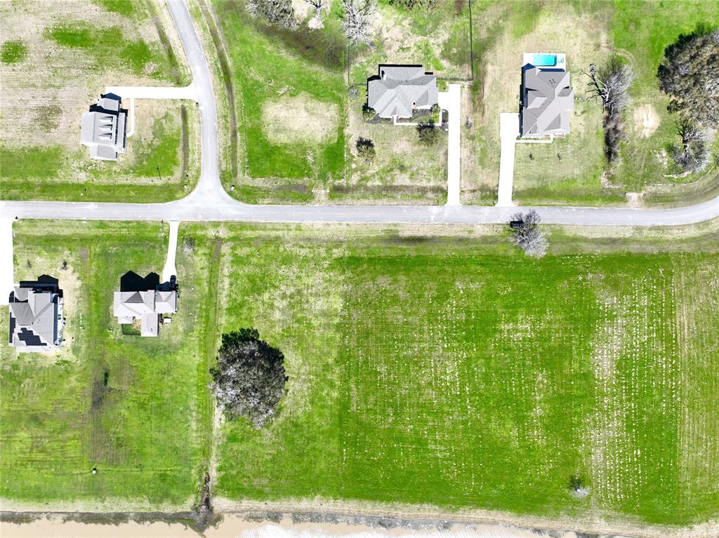 1214 Lakeland Circle, Rosharon, Texas image 7
