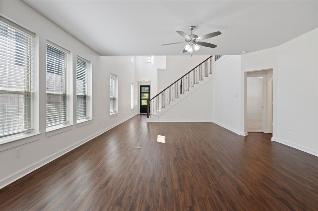 140 E Cascade Heights Drive, Montgomery, Texas image 9