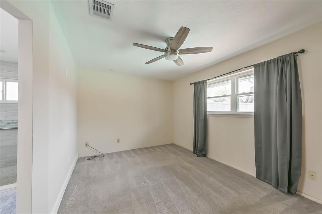 2306 E Clare Street, Deer Park, Texas image 26