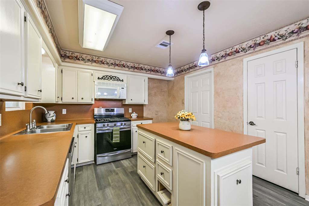 2306 E Clare Street, Deer Park, Texas image 19