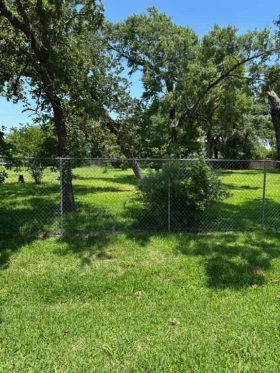434 S Shady Lane, La Porte, Texas image 13