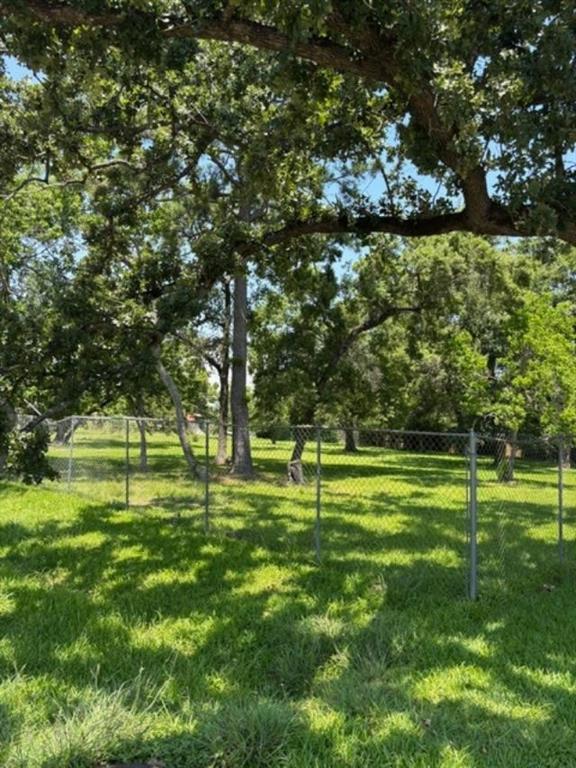 434 S Shady Lane, La Porte, Texas image 15