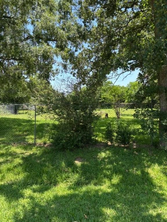 434 S Shady Lane, La Porte, Texas image 11