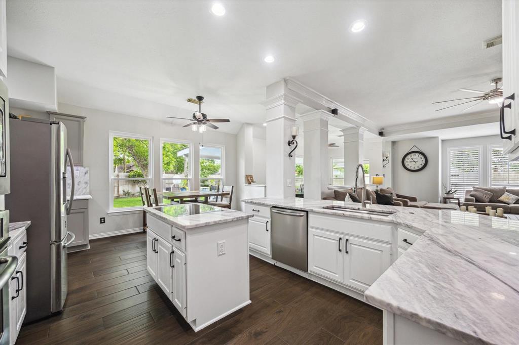 1603 Evening Bend Court, Sugar Land, Texas image 10