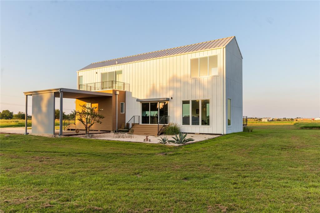 175 Vineyard View Trail Trl, Carmine, Texas image 1