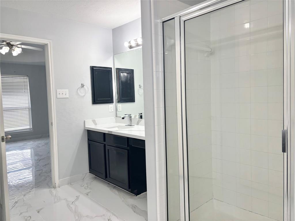 71 N Forrest Avenue, La Porte, Texas image 23