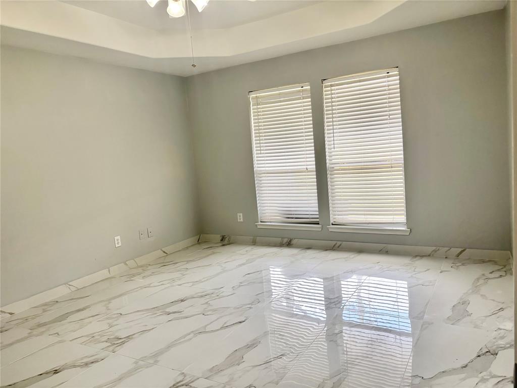 71 N Forrest Avenue, La Porte, Texas image 17