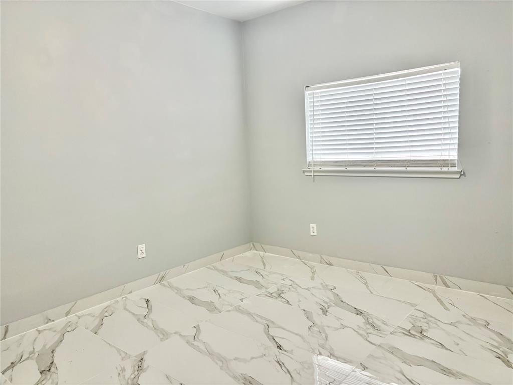 71 N Forrest Avenue, La Porte, Texas image 15