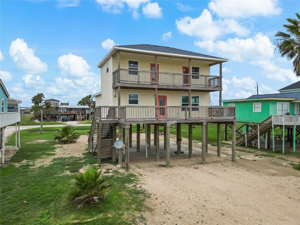 406 Sea Shell Dr, Surfside Beach, Texas image 3