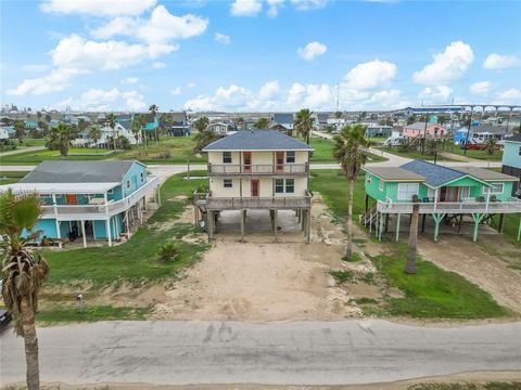 A home in Surfside Beach