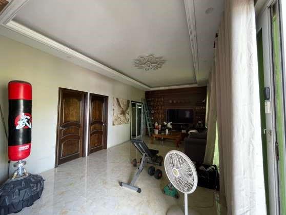 13 Laguna Drive
