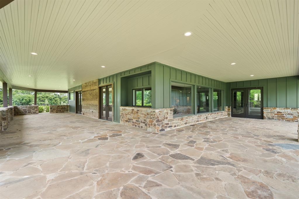 6815 Pool Hill Road, Fulshear, Texas image 35