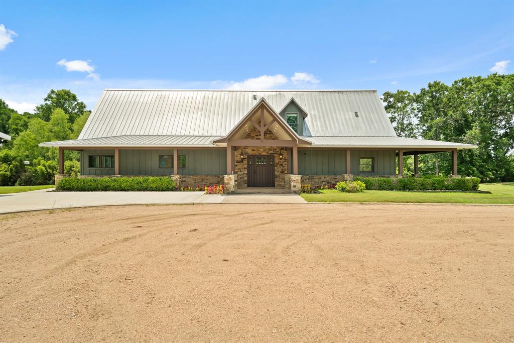 6815 Pool Hill Road
