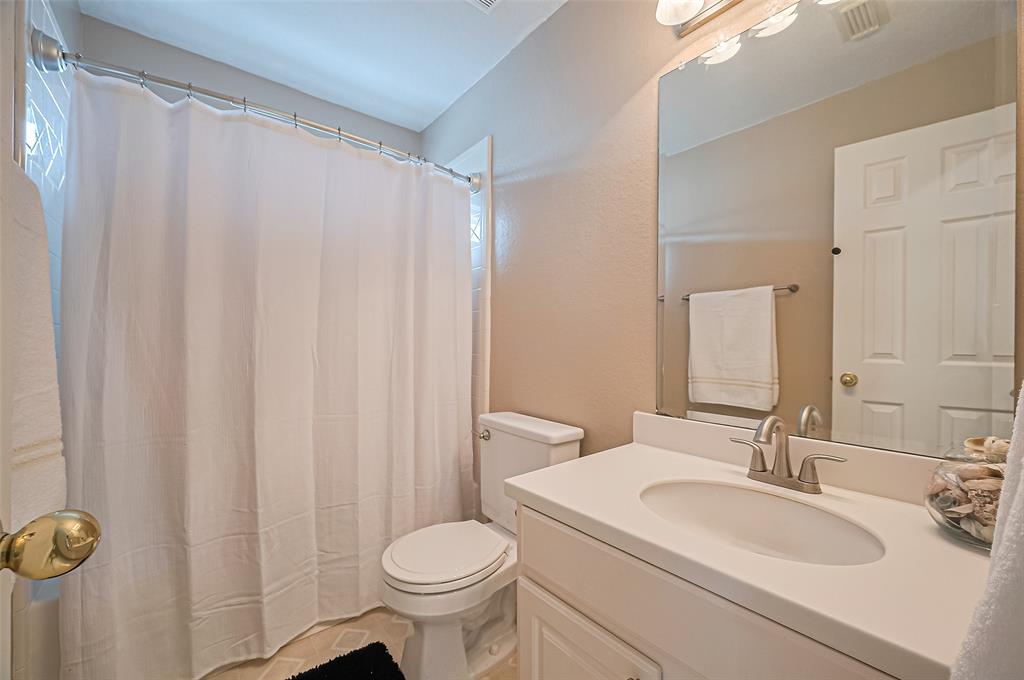 4902 Cedar Spring Drive, Missouri City, Texas image 38
