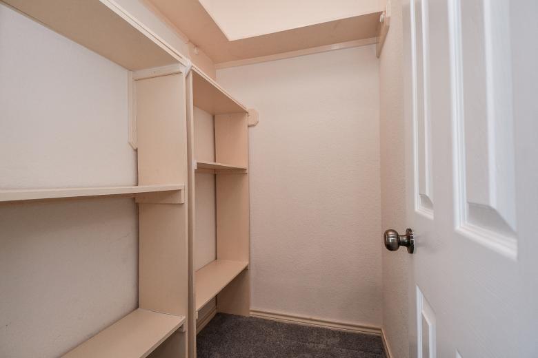 7010 Greatwood Trails Court, Sugar Land, Texas image 10