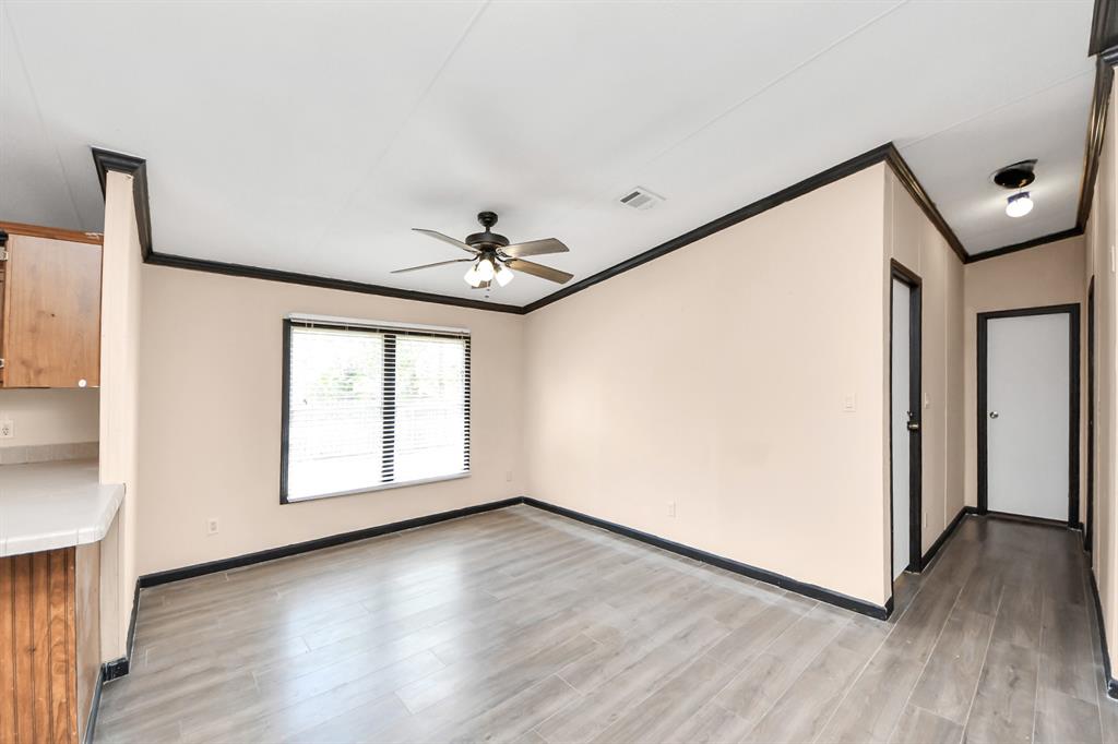 2518 N Battlebell Road, Highlands, Texas image 14