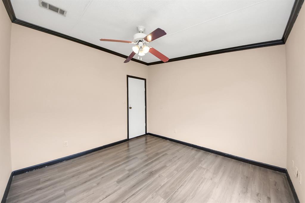 2518 N Battlebell Road, Highlands, Texas image 21