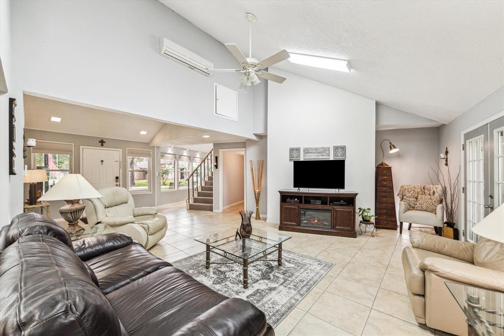 3159 Bonney Briar Drive, Missouri City, Texas image 9
