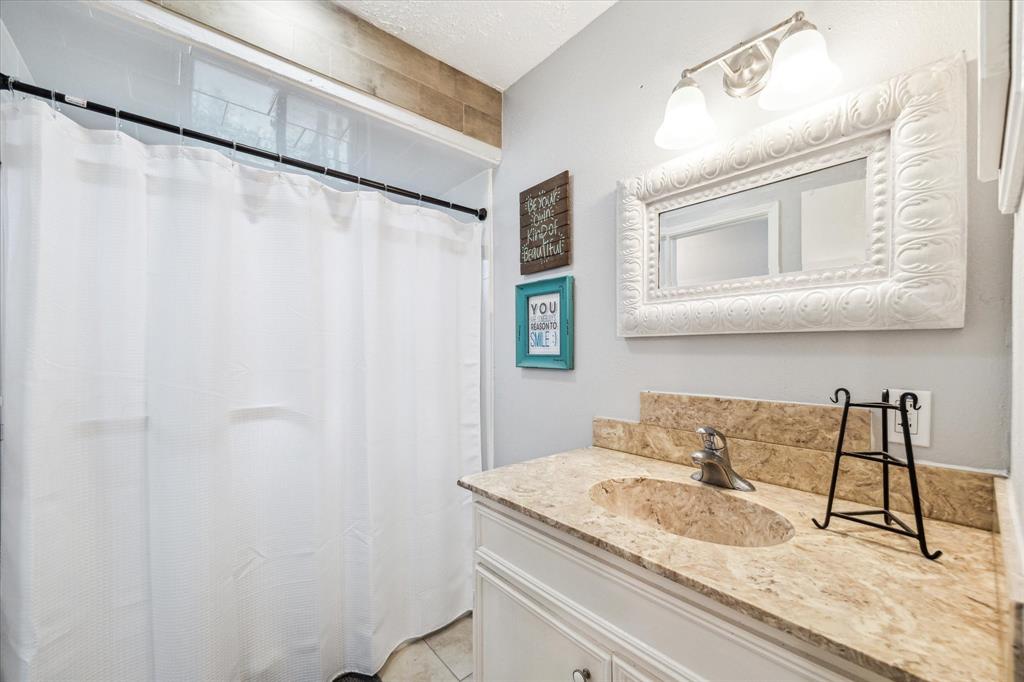 3159 Bonney Briar Drive, Missouri City, Texas image 27