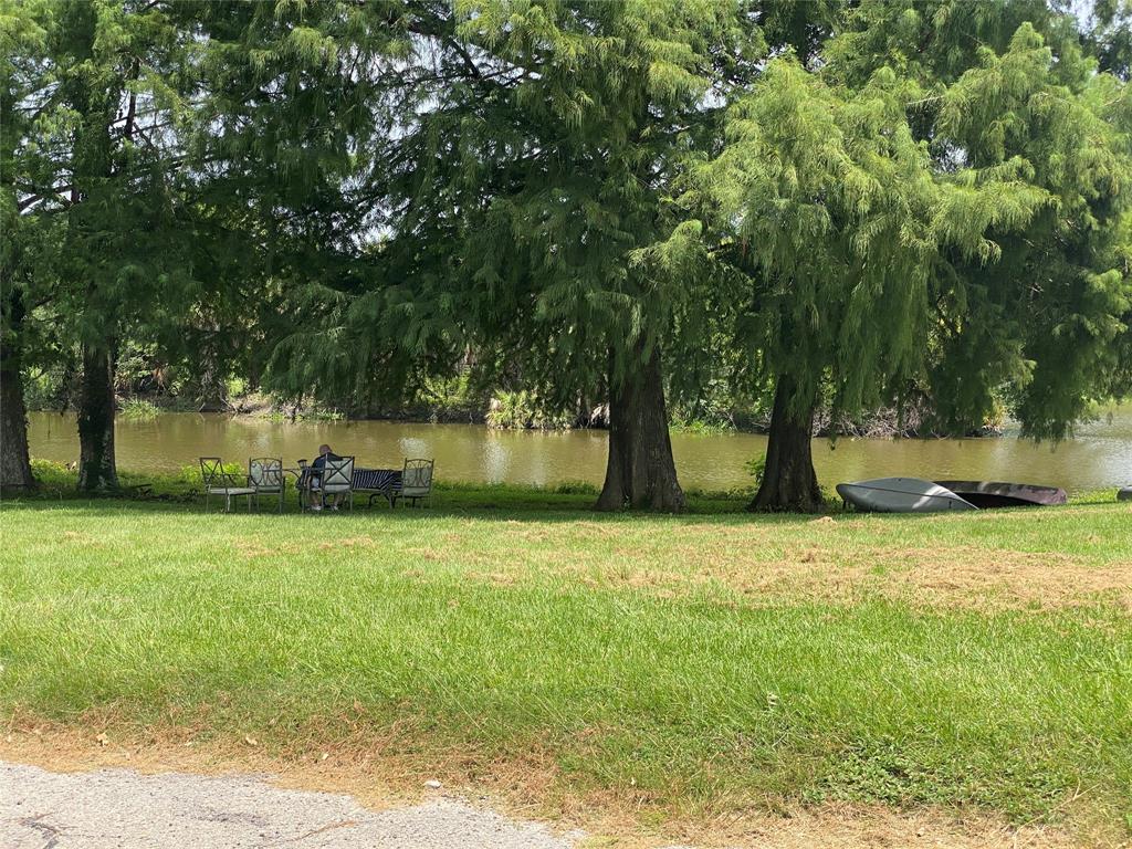 501 Bass Boat Village 304