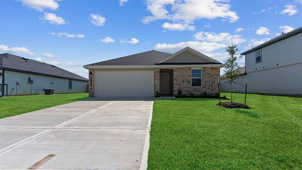5022 Balcolm Drive, Fresno, Texas image 2