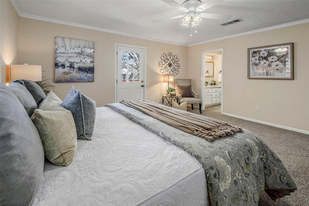 2367 W Briargate Drive, Bryan, Texas image 12
