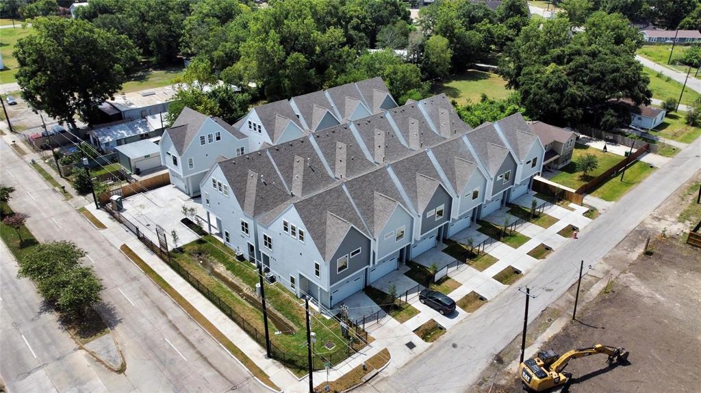 6129 W Montgomery Road