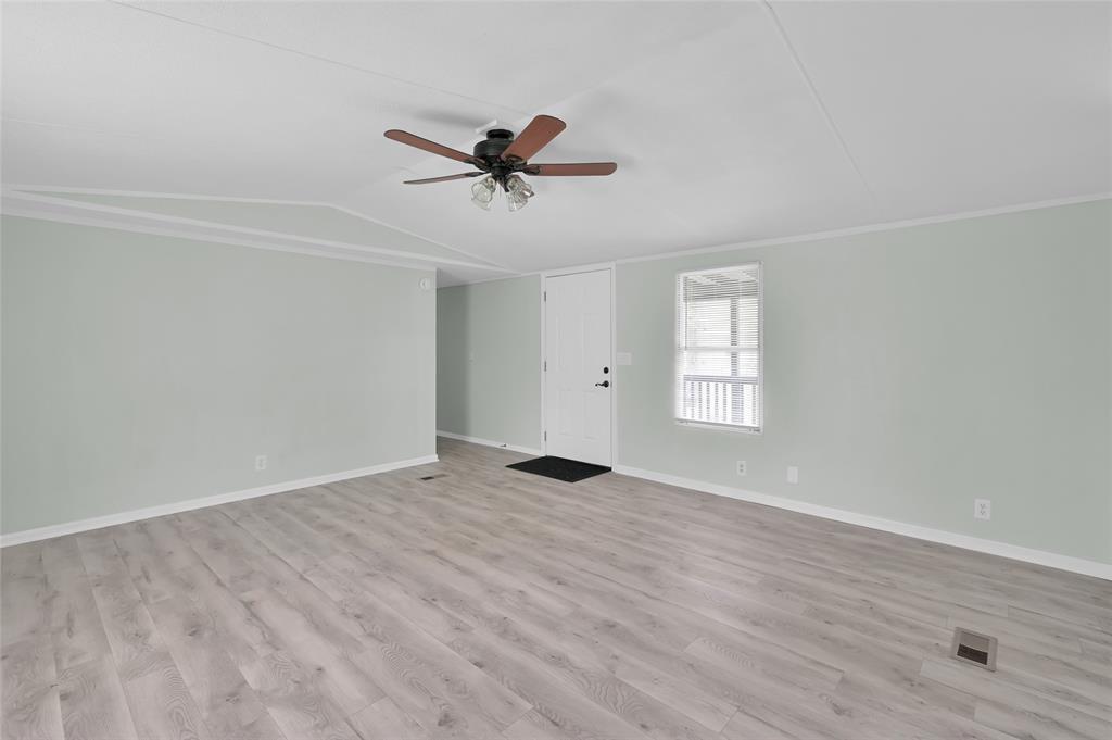 17992 William Lane, Conroe, Texas image 6