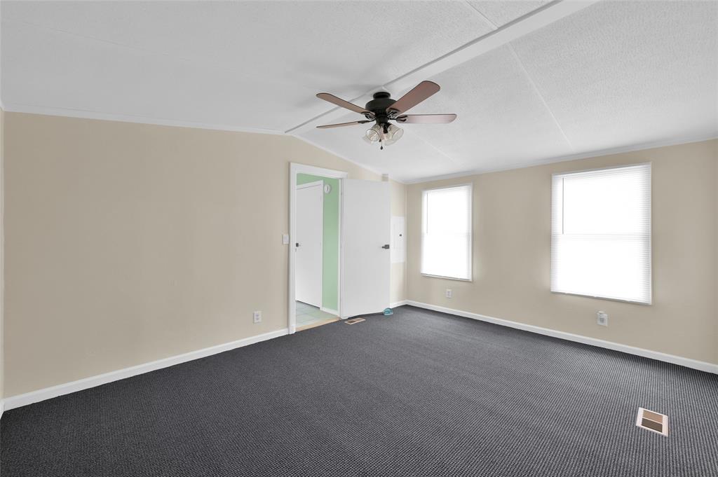 17992 William Lane, Conroe, Texas image 14