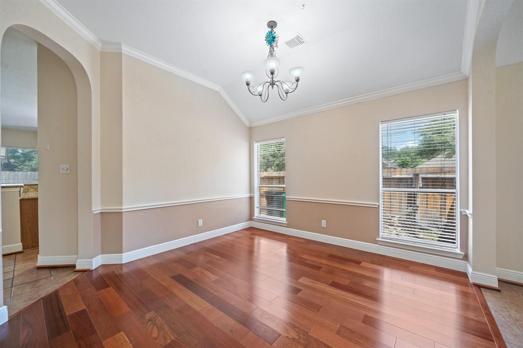 2802 Twisted Willow Court, Katy, Texas image 7