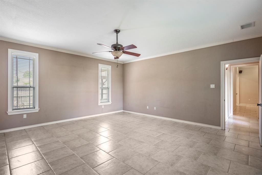 30619 Mckinney Drive, Tomball, Texas image 20