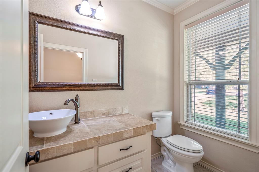 30619 Mckinney Drive, Tomball, Texas image 32