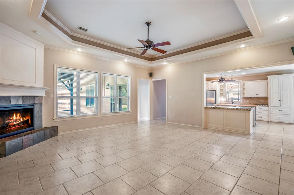 30619 Mckinney Drive, Tomball, Texas image 10