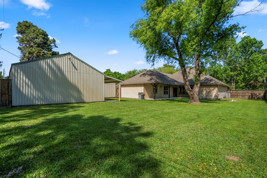 30619 Mckinney Drive, Tomball, Texas image 44