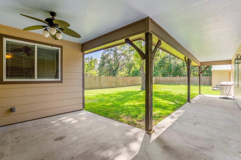 30619 Mckinney Drive, Tomball, Texas image 35