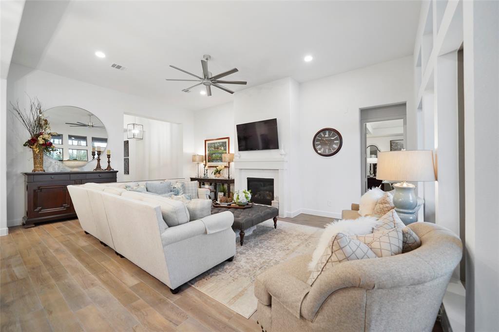 706 Carina Gaze Court, Willis, Texas image 10