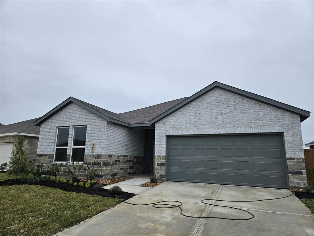 21606 Springhill Grove Lane, Waller, Texas image 6