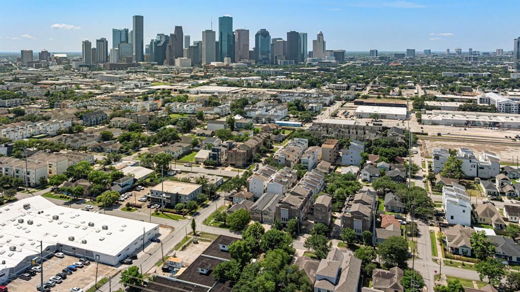 1912 Shearn Street, Houston, Texas image 23