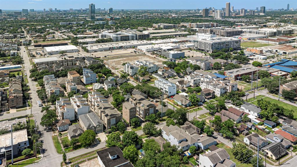 1912 Shearn Street, Houston, Texas image 24