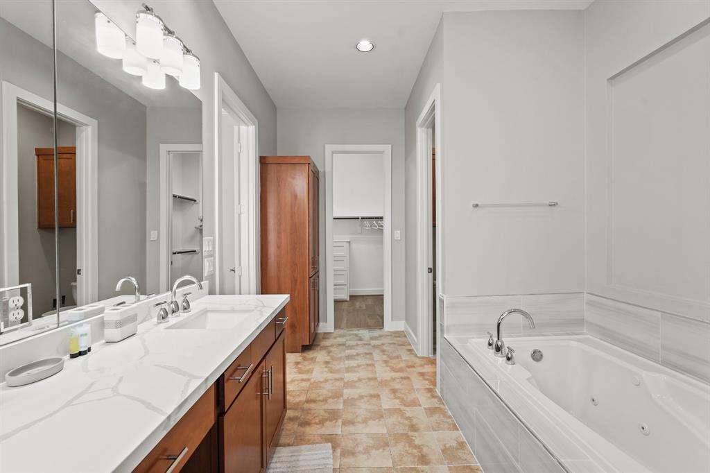 1205 Detering Street, Houston, Texas image 22