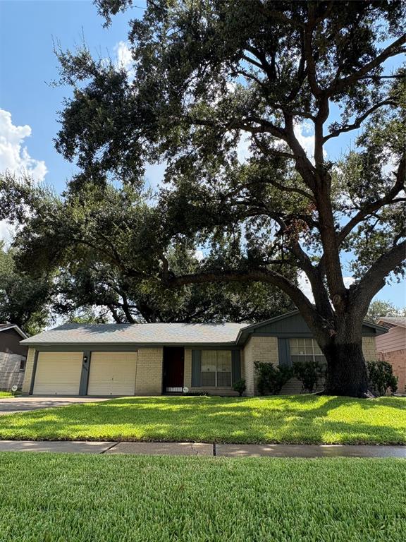9006 Winding River Drive
