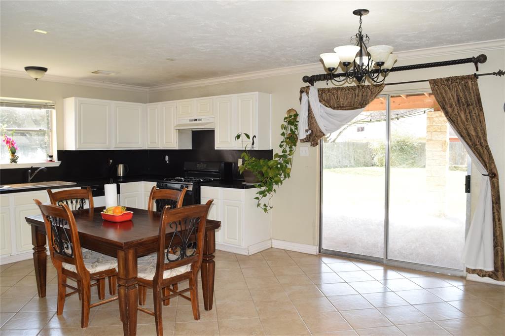 2519 Foxville Drive, Houston, Texas image 8