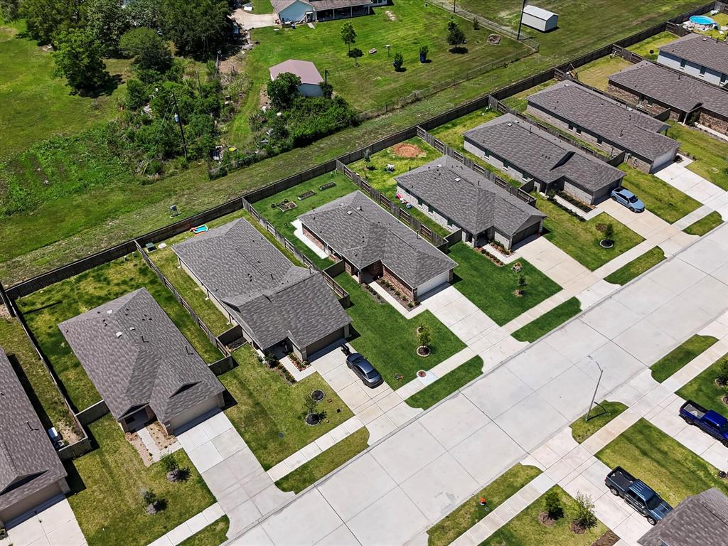 1238 Millers Pass, Rosenberg, Texas image 32