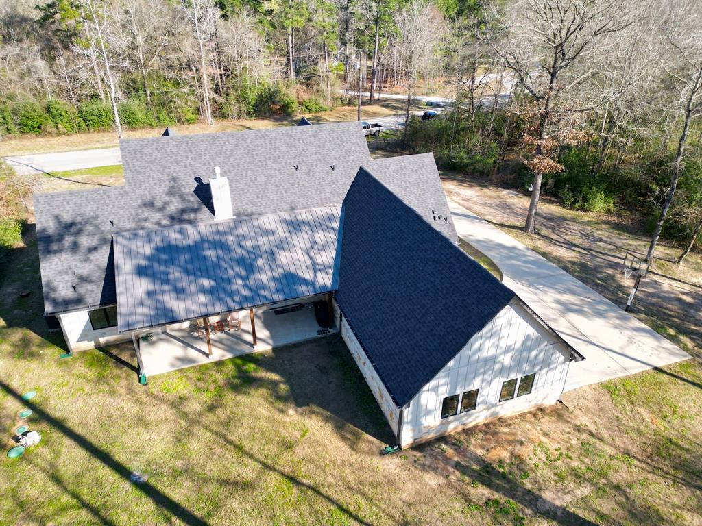148 Wagon Pass Drive, Huntsville, Texas image 26